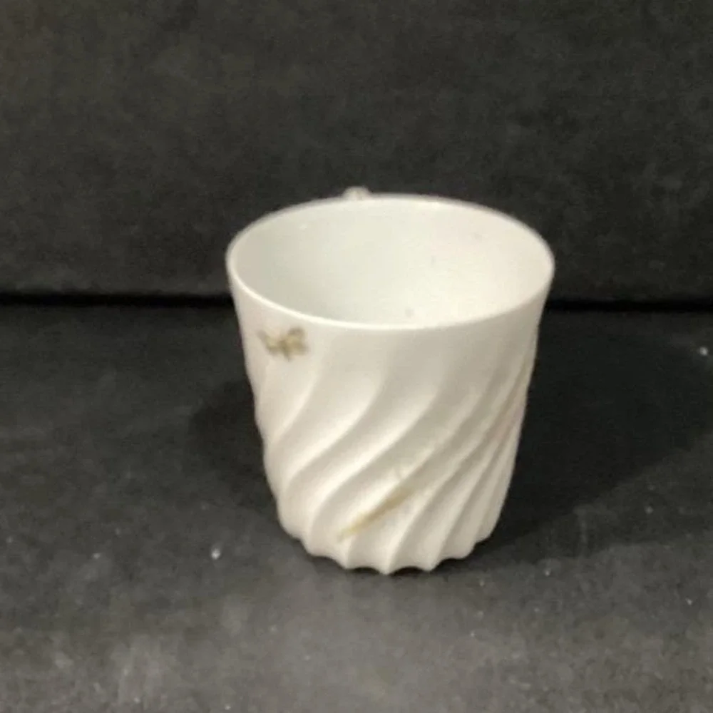 Haviland Limoges Meadow Visitors Demitasse Cup, Vtg Butterflies & Grasses Design